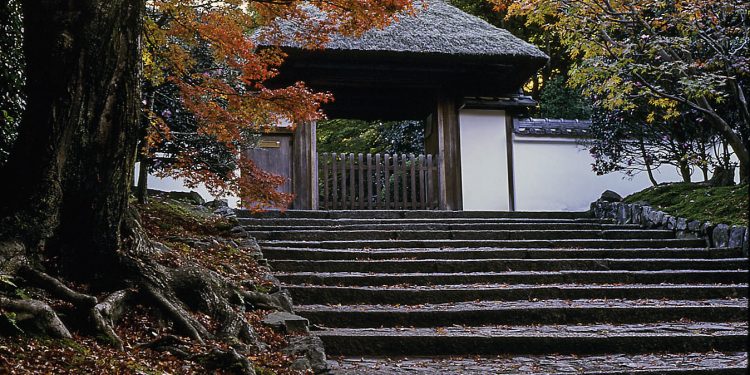 anrakuji in kyoto japan